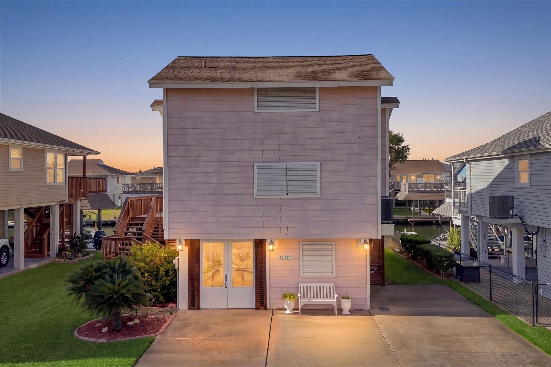 1031 Redfish Street, Bayou Vista, TX 77563 1031 Redfish Street, Bayou Vista, TX 77563
