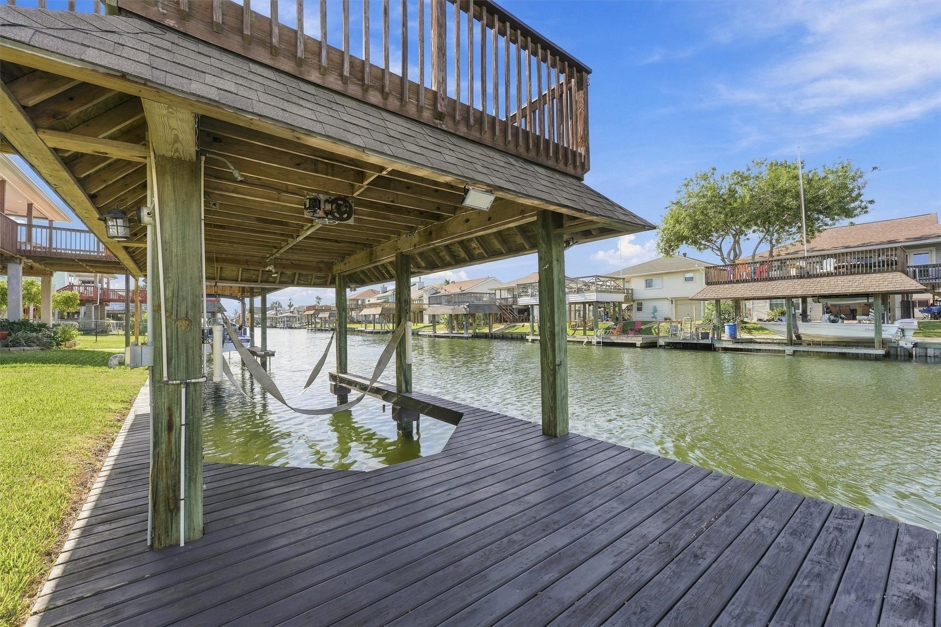 1031 Redfish Street, Bayou Vista, TX 77563 1031 Redfish Street, Bayou Vista, TX 77563