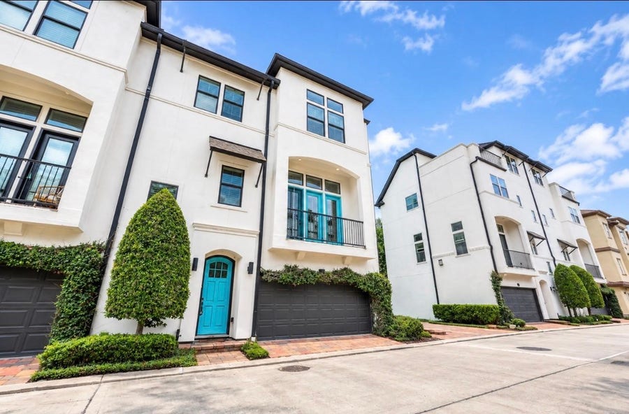 Property photo for 8822 Lakeshore Bend Drive, Houston, TX
