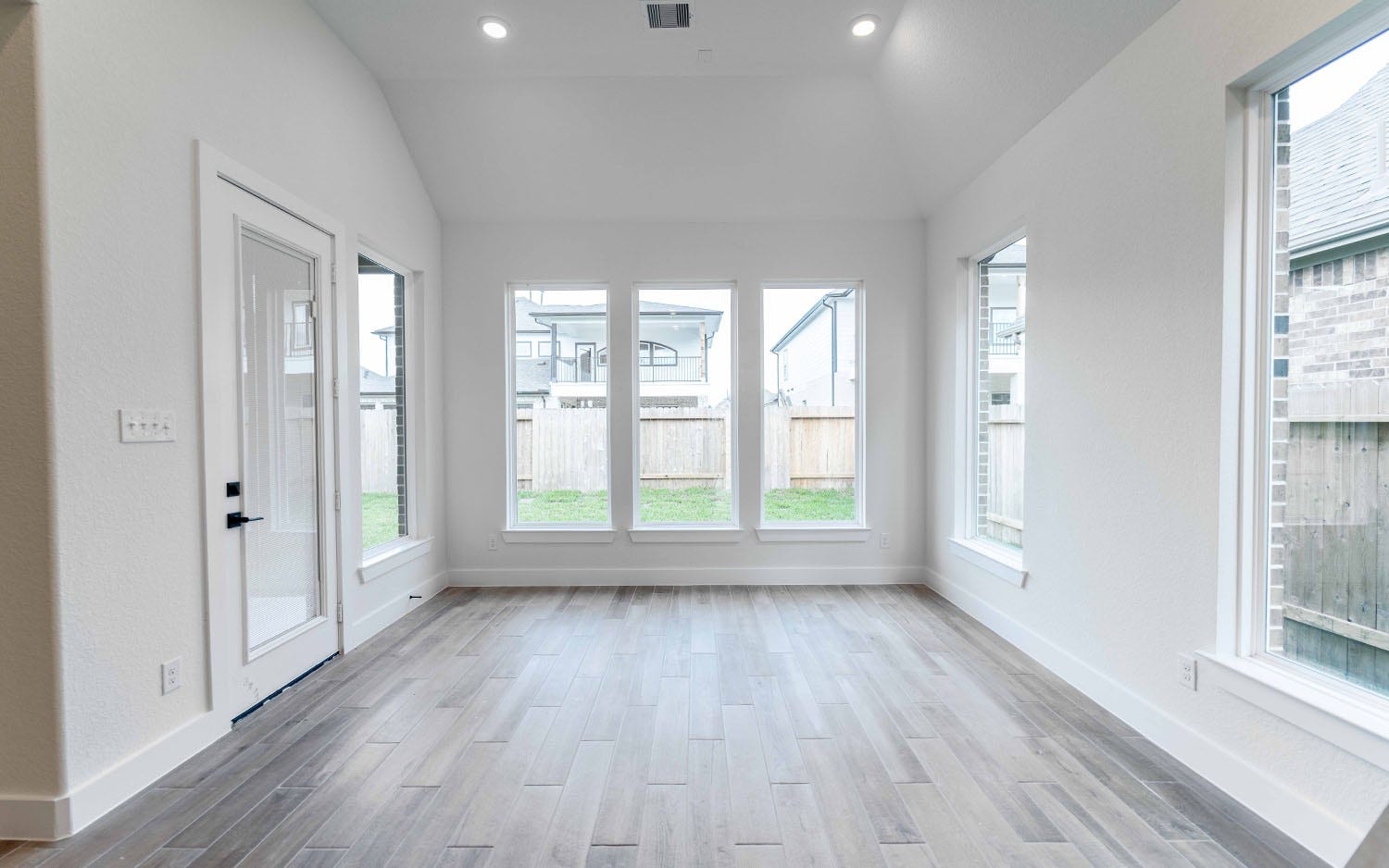 707 Western Holly, League City, TX 77573 707 Western Holly, League City, TX 77573