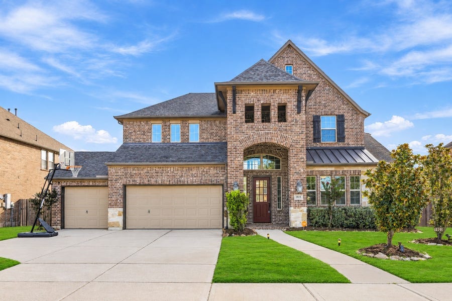 Property photo for 1923 Opal Field Lane, Rosenberg, TX