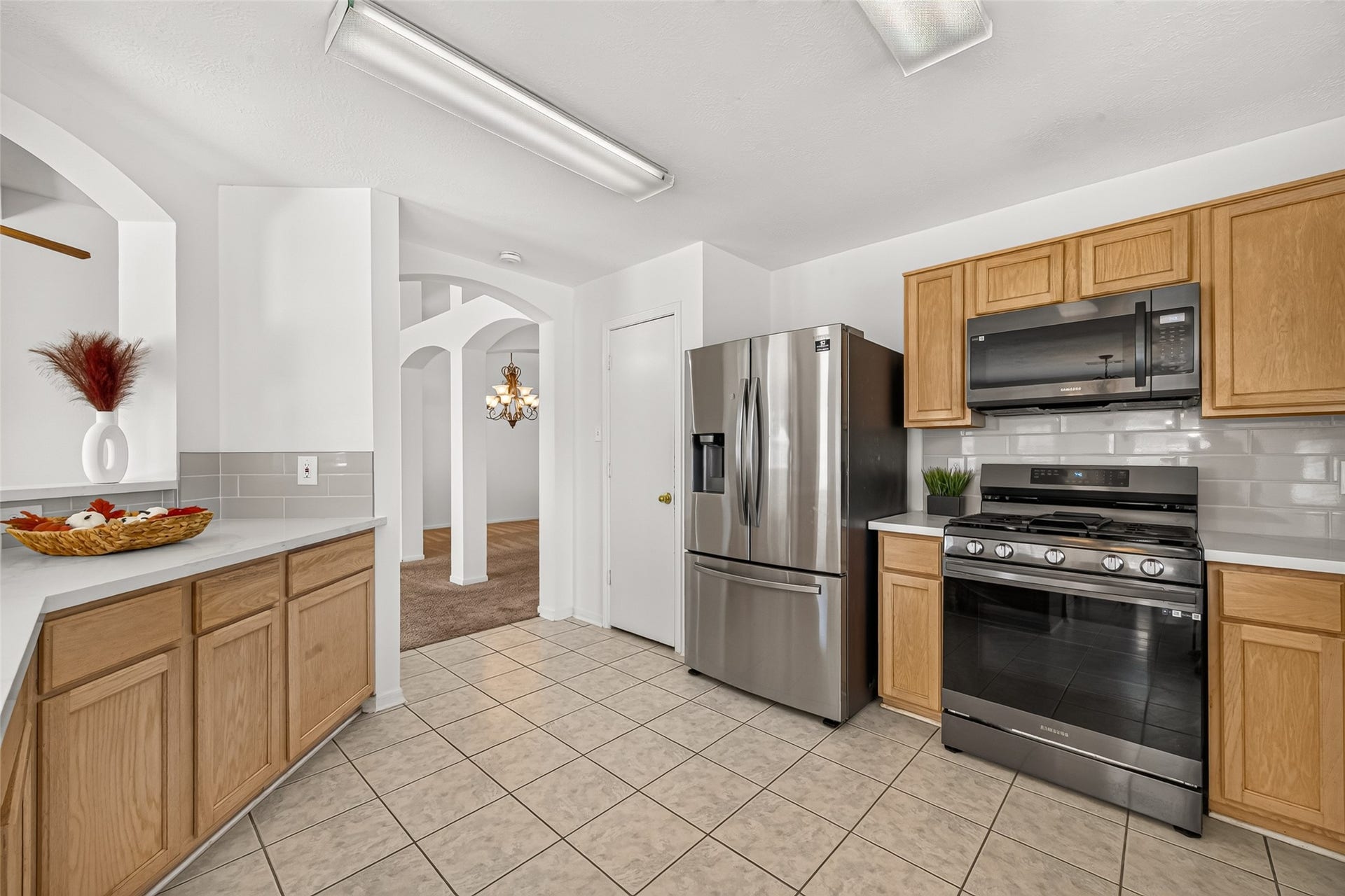 1403 Hunter Green Lane, Fresno, TX 77545