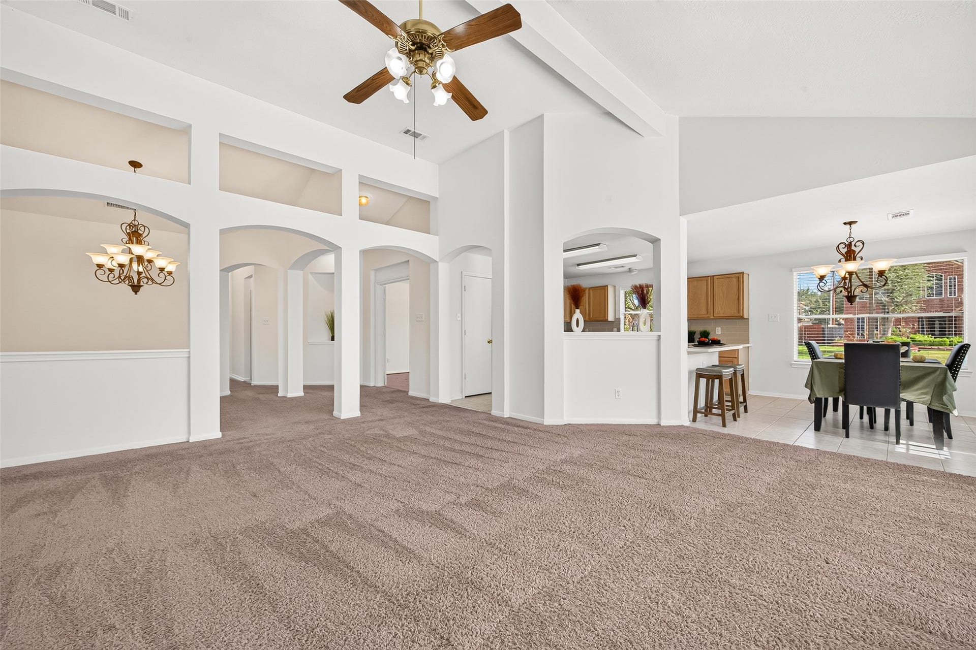 1403 Hunter Green Lane, Fresno, TX 77545