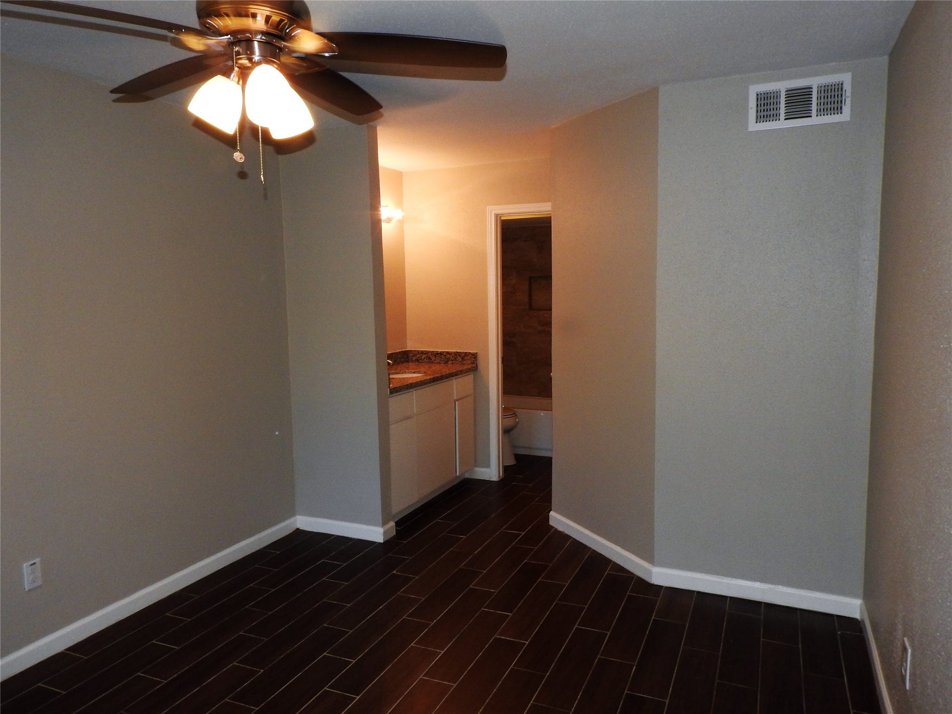 708 Memorial Mews Street, #C, Houston, TX 77079 Master Bedroom