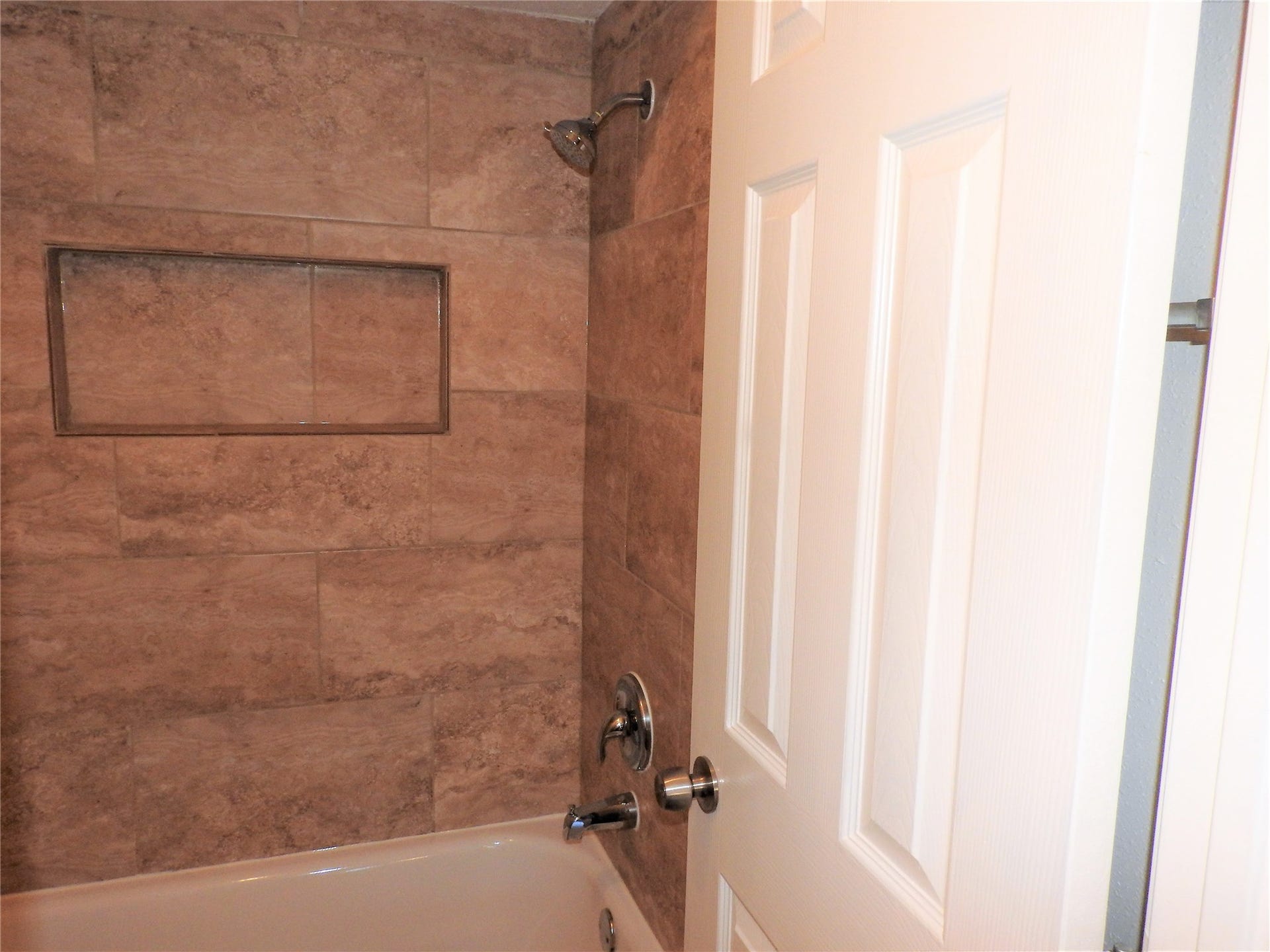 708 Memorial Mews Street, #C, Houston, TX 77079 Master Bathroom/Shower