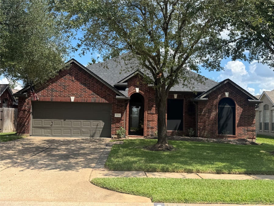 Property photo for 17726 Memorial Springs Drive, Tomball, TX