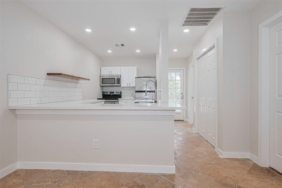 Property photo for 3300 Yorktown Street, #17, Houston, TX