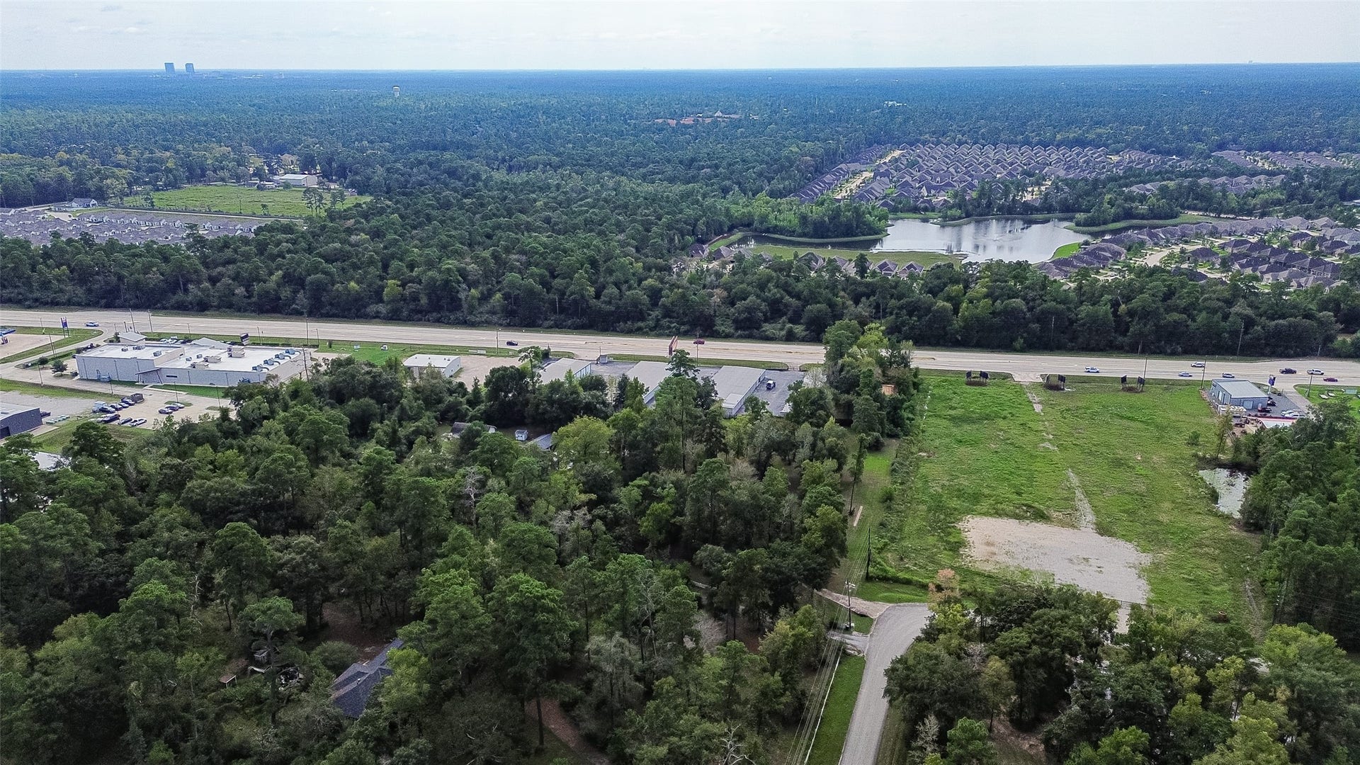 15257 N Saddlewood Drive, Conroe, TX 77384