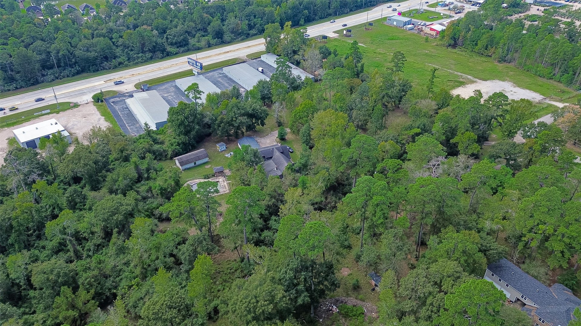 15257 N Saddlewood Drive, Conroe, TX 77384