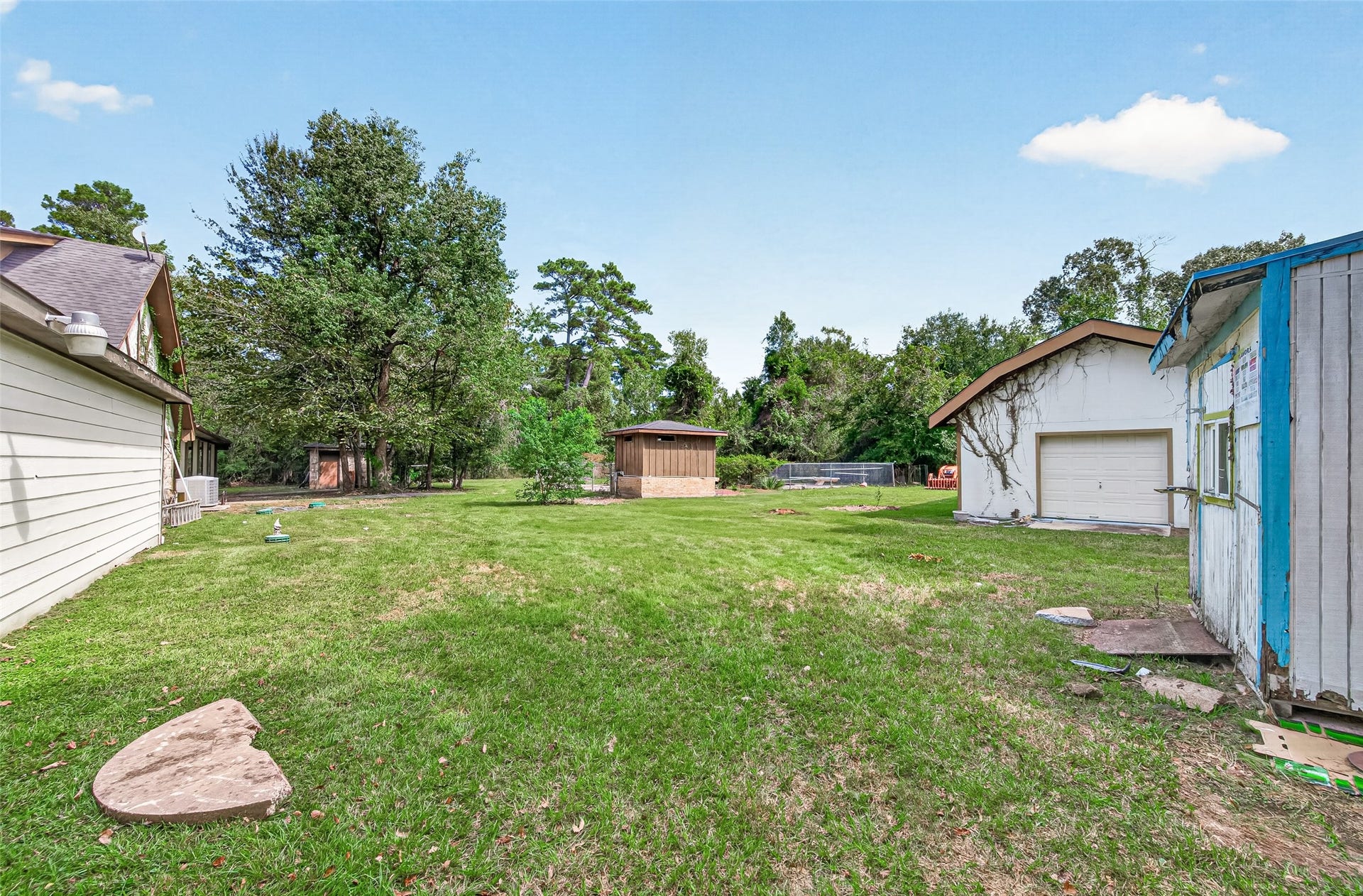 15257 N Saddlewood Drive, Conroe, TX 77384