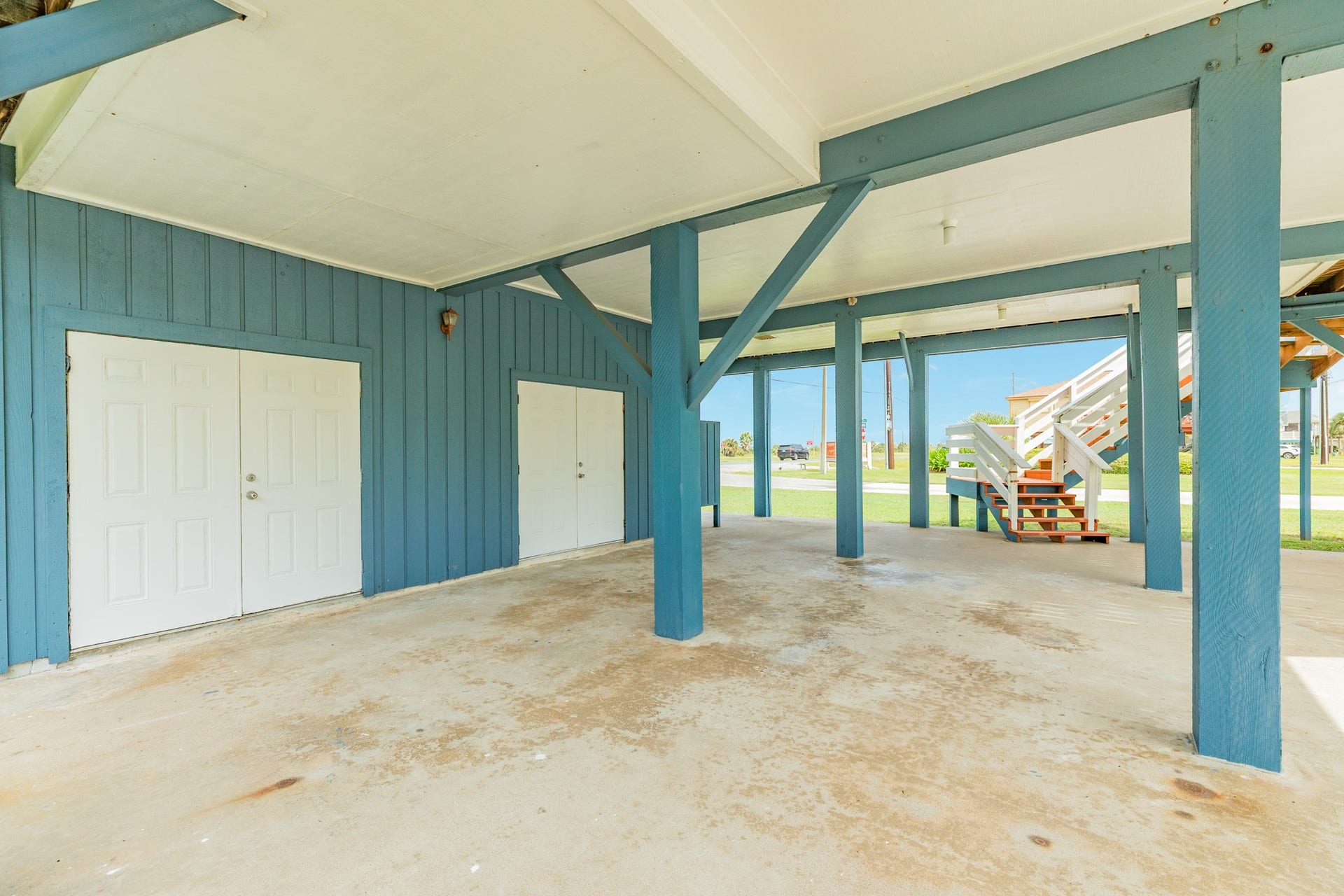 12524 W Ventura Drive, Galveston, TX 77554 12524 W Ventura Drive, Galveston, TX 77554