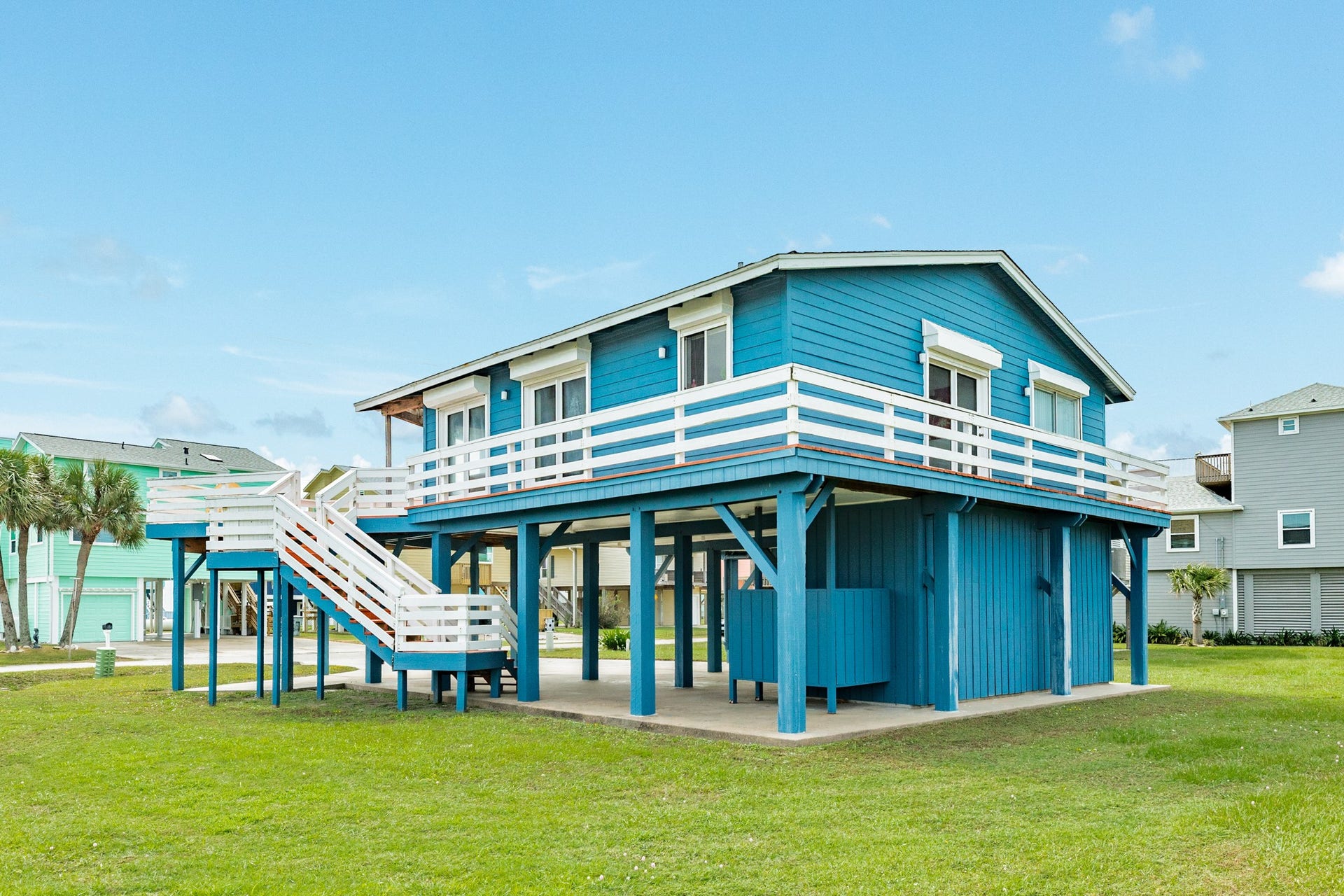 12524 W Ventura Drive, Galveston, TX 77554 12524 W Ventura Drive, Galveston, TX 77554