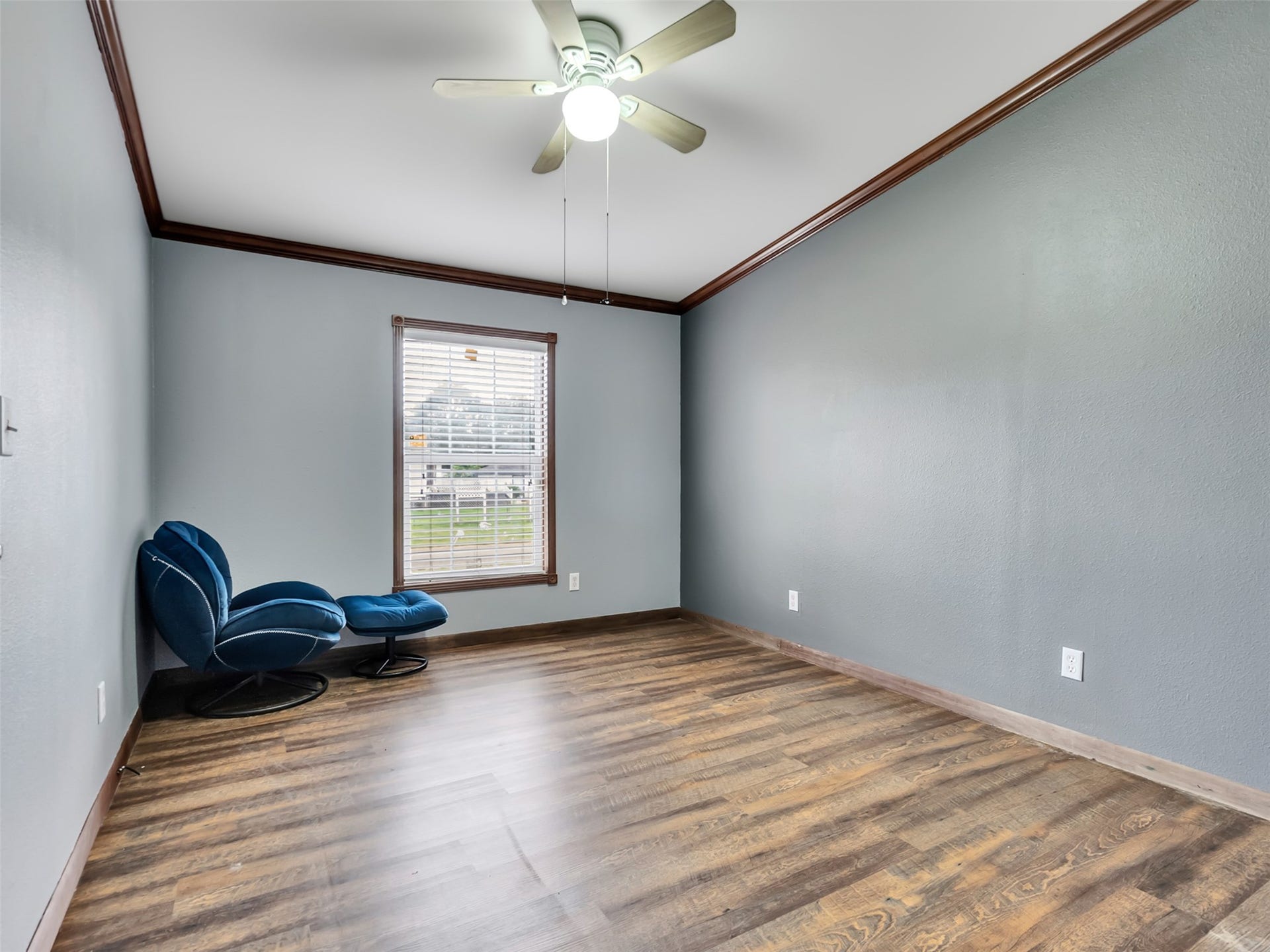 52 County Road 302, Alvin, TX 77511 Bedroom 2