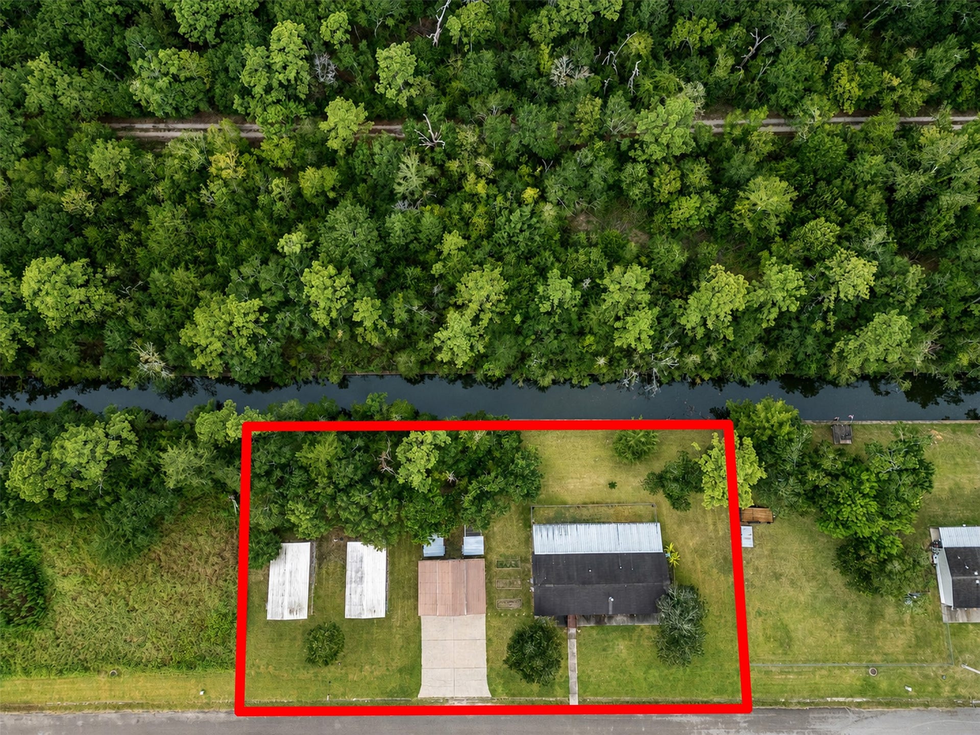 52 County Road 302, Alvin, TX 77511 Ariel view- redline is an estimate