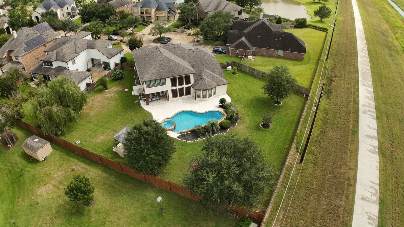 6907 Diamondleaf Court, Missouri City, TX 77459