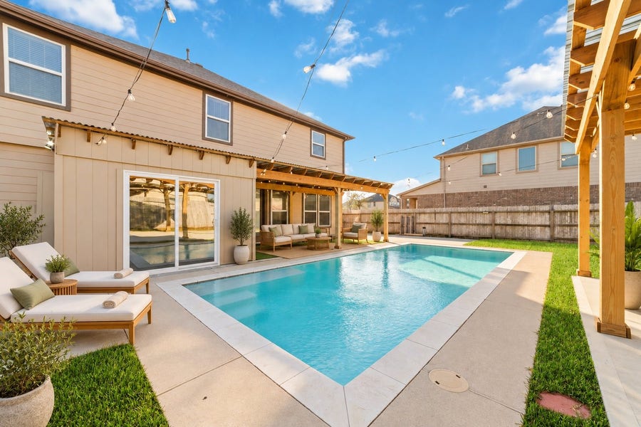 Property photo for 3508 Saxton Green Road, Pearland, TX