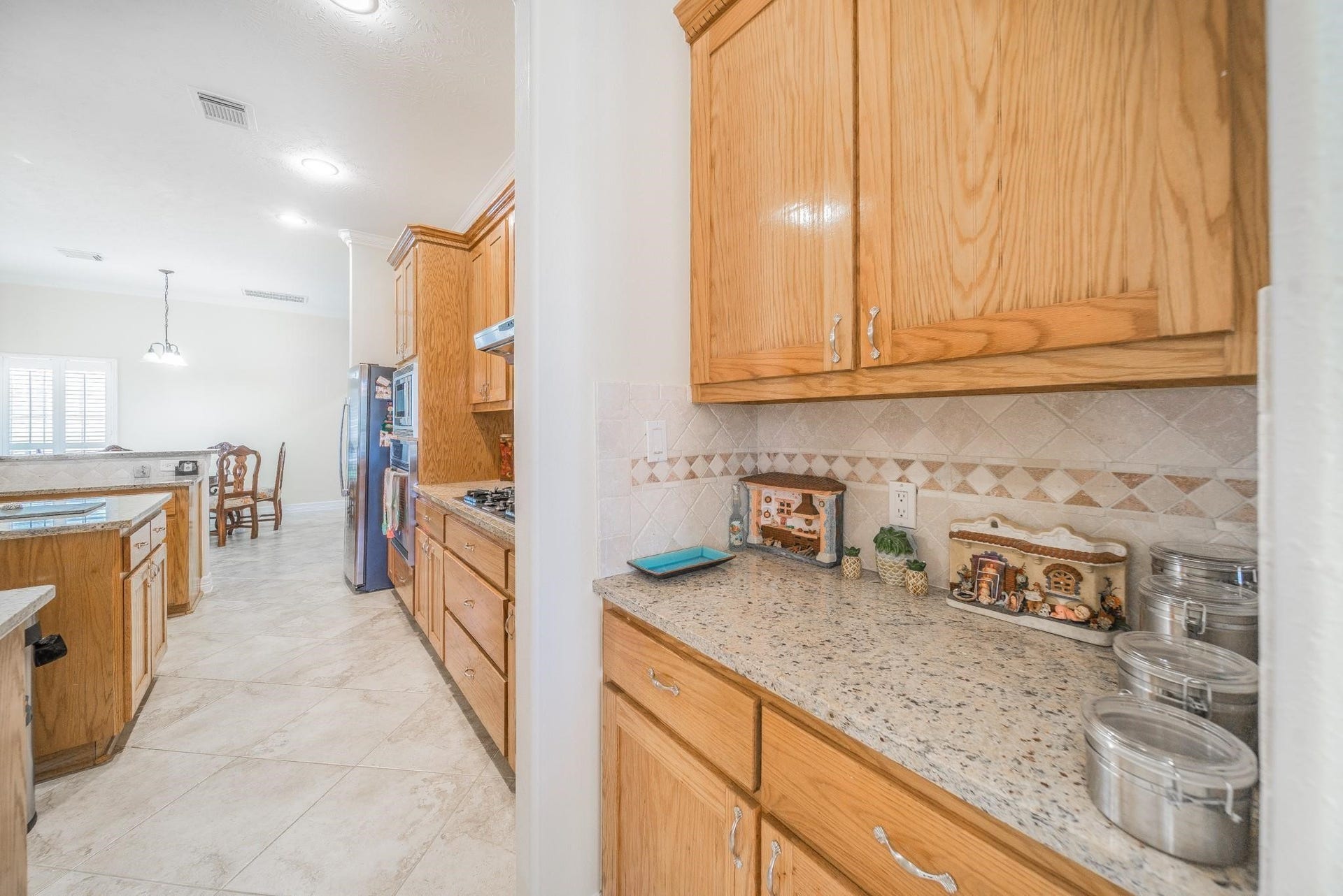 22951 Colorado Drive, Porter, TX 77365 22951 Colorado Drive, Porter, TX 77365