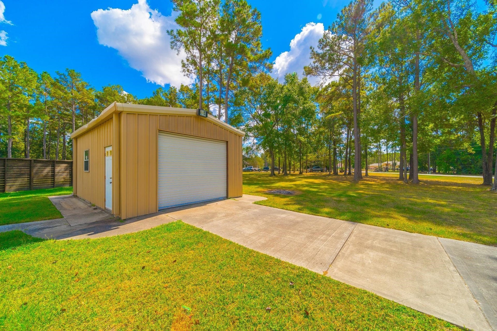 22951 Colorado Drive, Porter, TX 77365 22951 Colorado Drive, Porter, TX 77365