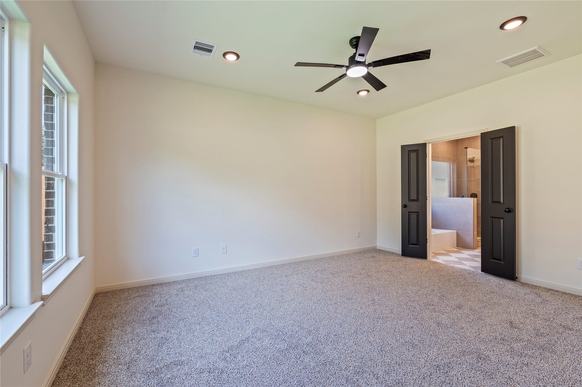 3926 Bur Oak Drive, Santa Fe, TX 77517 3926 Bur Oak Drive, Santa Fe, TX 77517