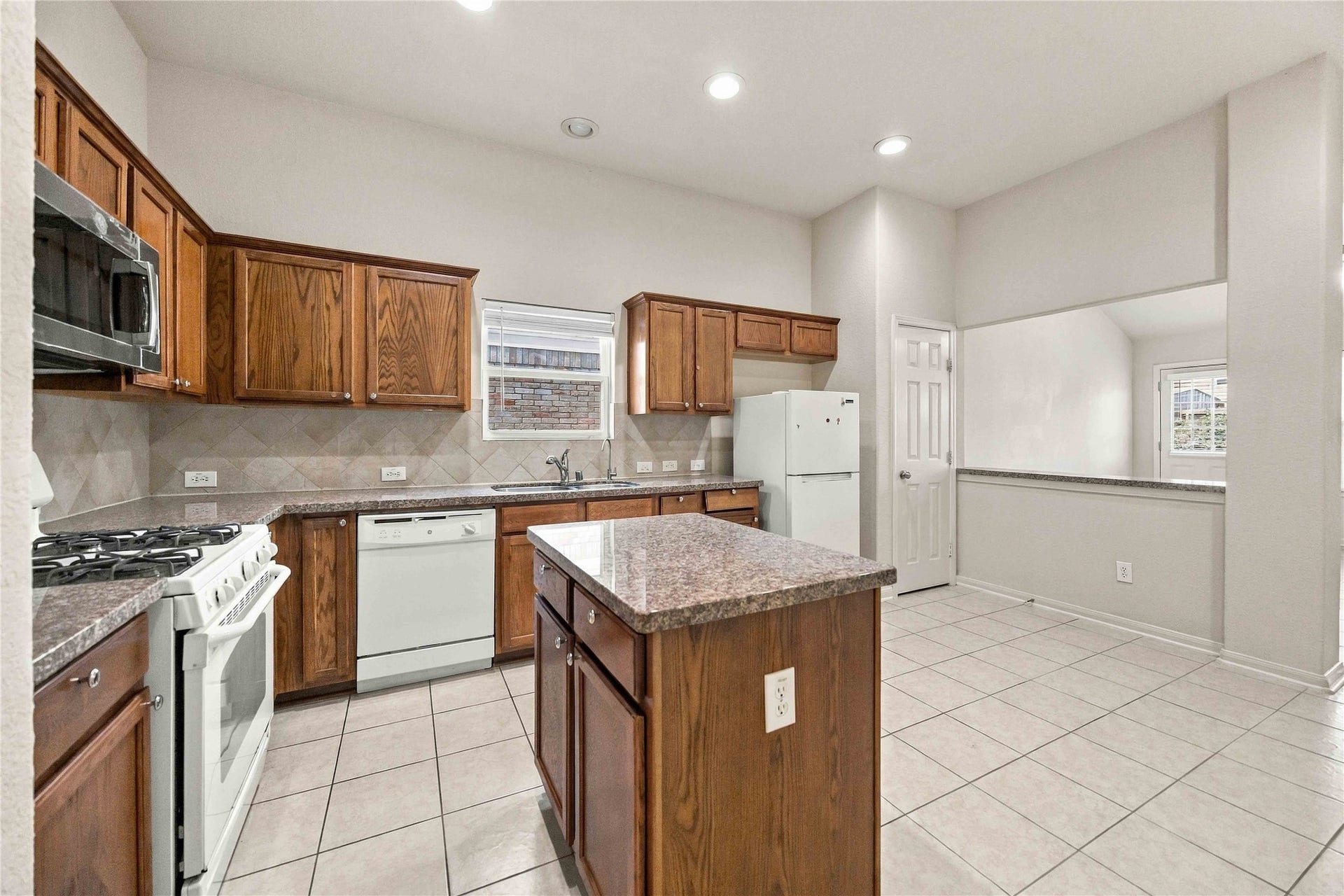 18114 Surrey Lake Lane, Richmond, TX 77407 18114 Surrey Lake Lane, Richmond, TX 77407