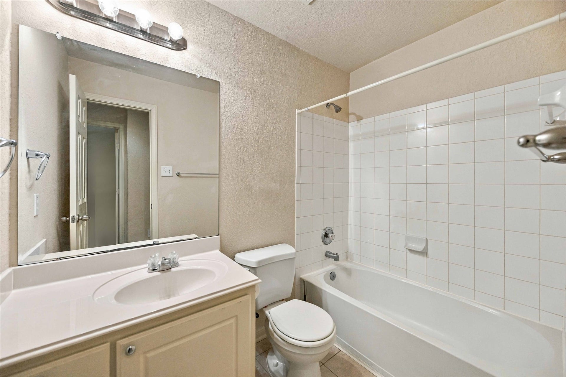 18114 Surrey Lake Lane, Richmond, TX 77407 18114 Surrey Lake Lane, Richmond, TX 77407