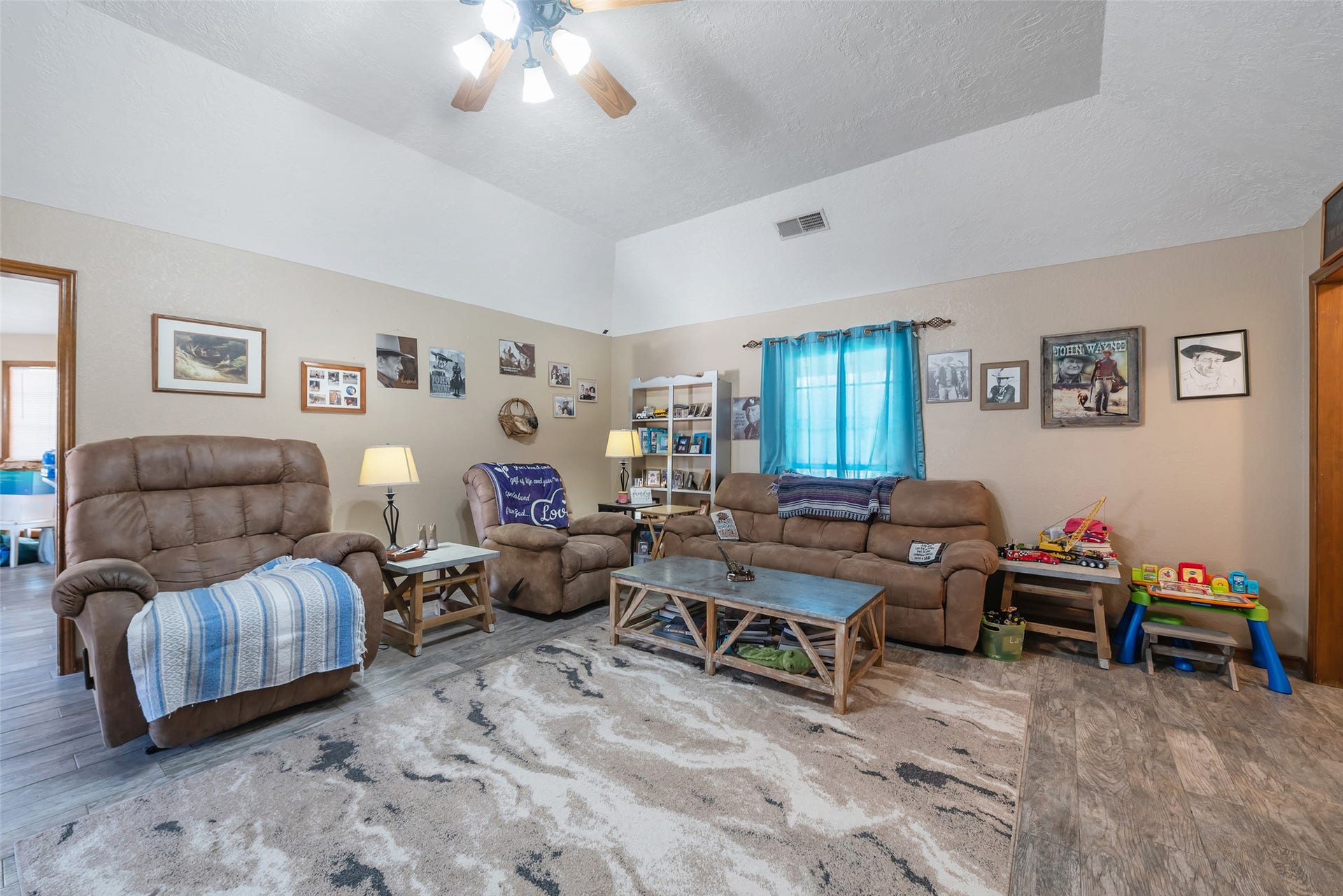 1014 Ginger Street, Santa Fe, TX 77517 1014 Ginger Street, Santa Fe, TX 77517