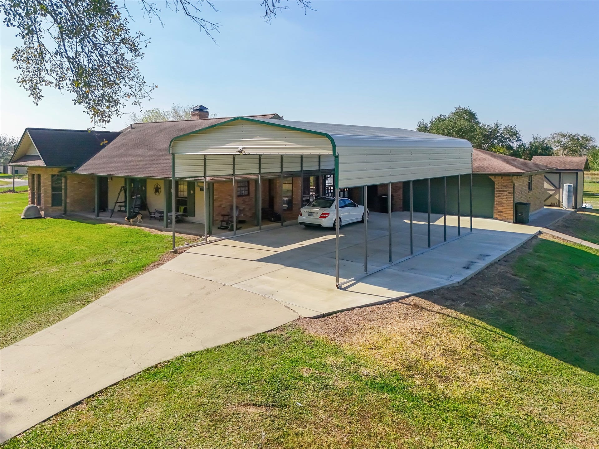 1014 Ginger Street, Santa Fe, TX 77517 1014 Ginger Street, Santa Fe, TX 77517