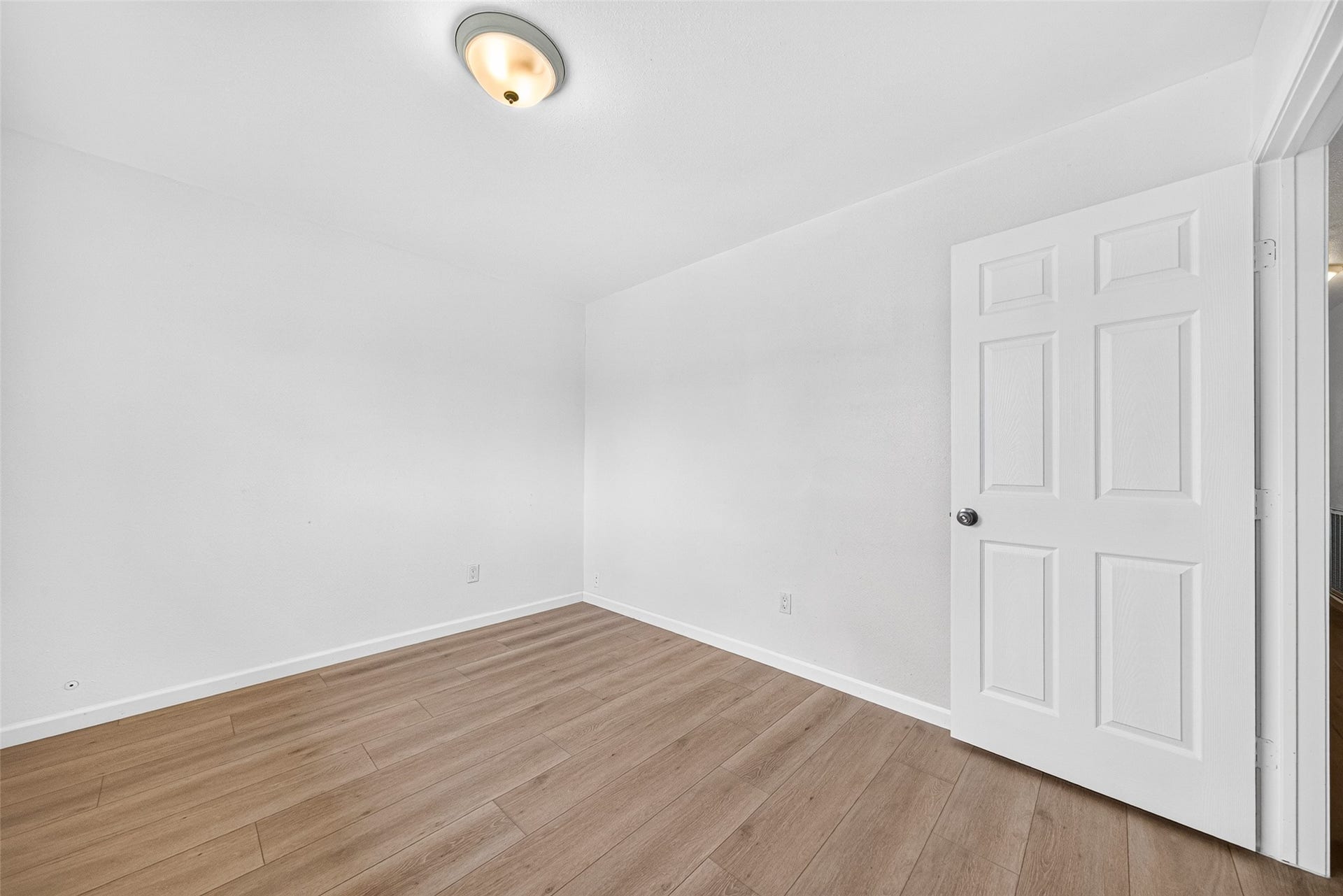 10906 Triola Lane, Houston, TX 77072 10906 Triola Lane, Houston, TX 77072