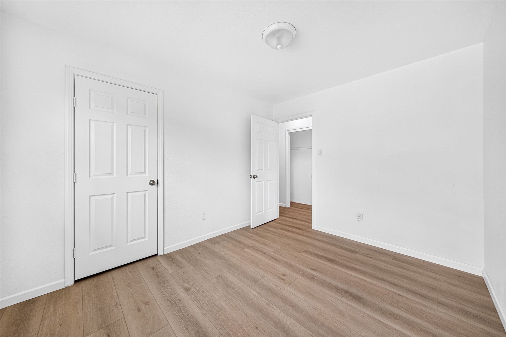 10906 Triola Lane, Houston, TX 77072 10906 Triola Lane, Houston, TX 77072