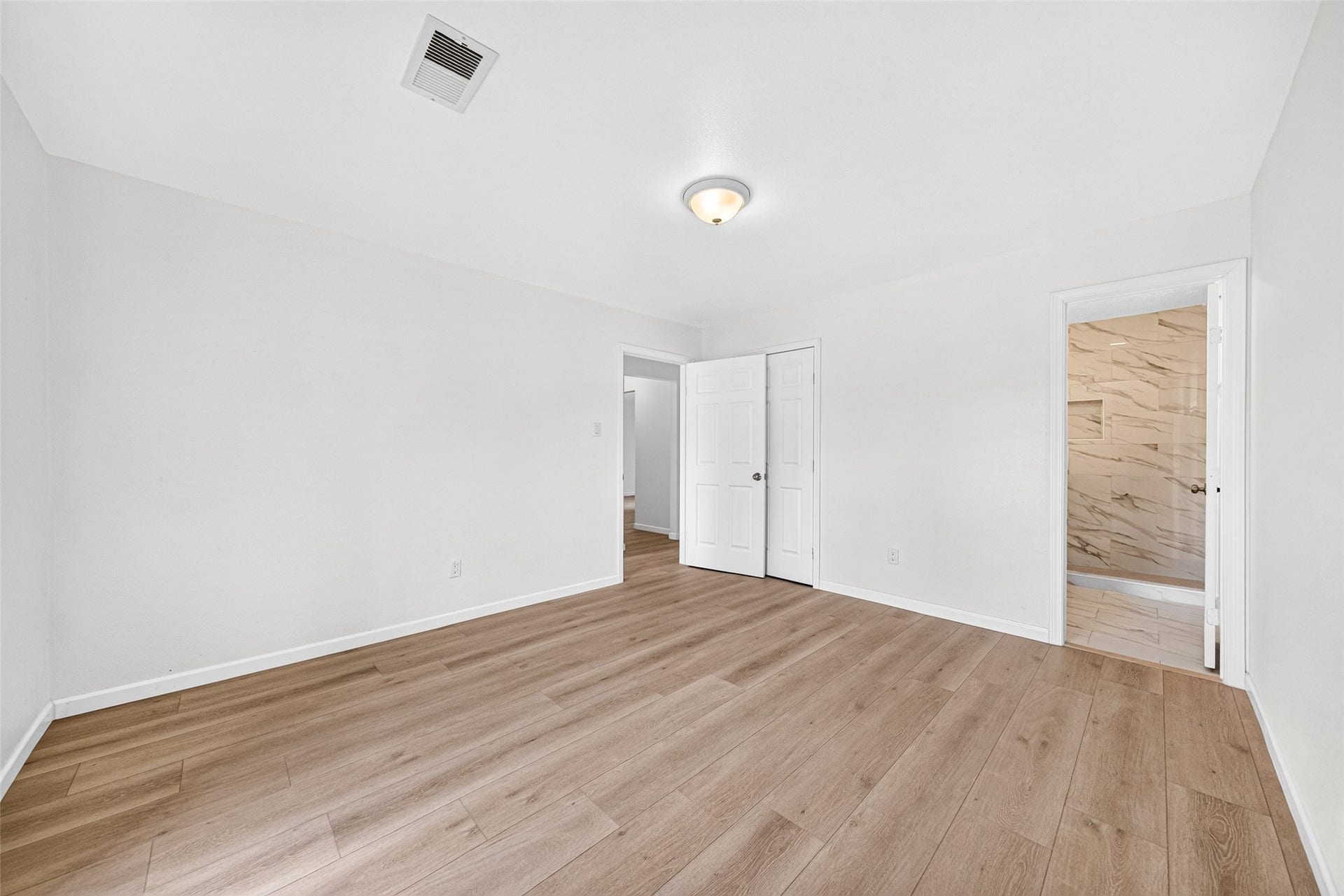 10906 Triola Lane, Houston, TX 77072 10906 Triola Lane, Houston, TX 77072