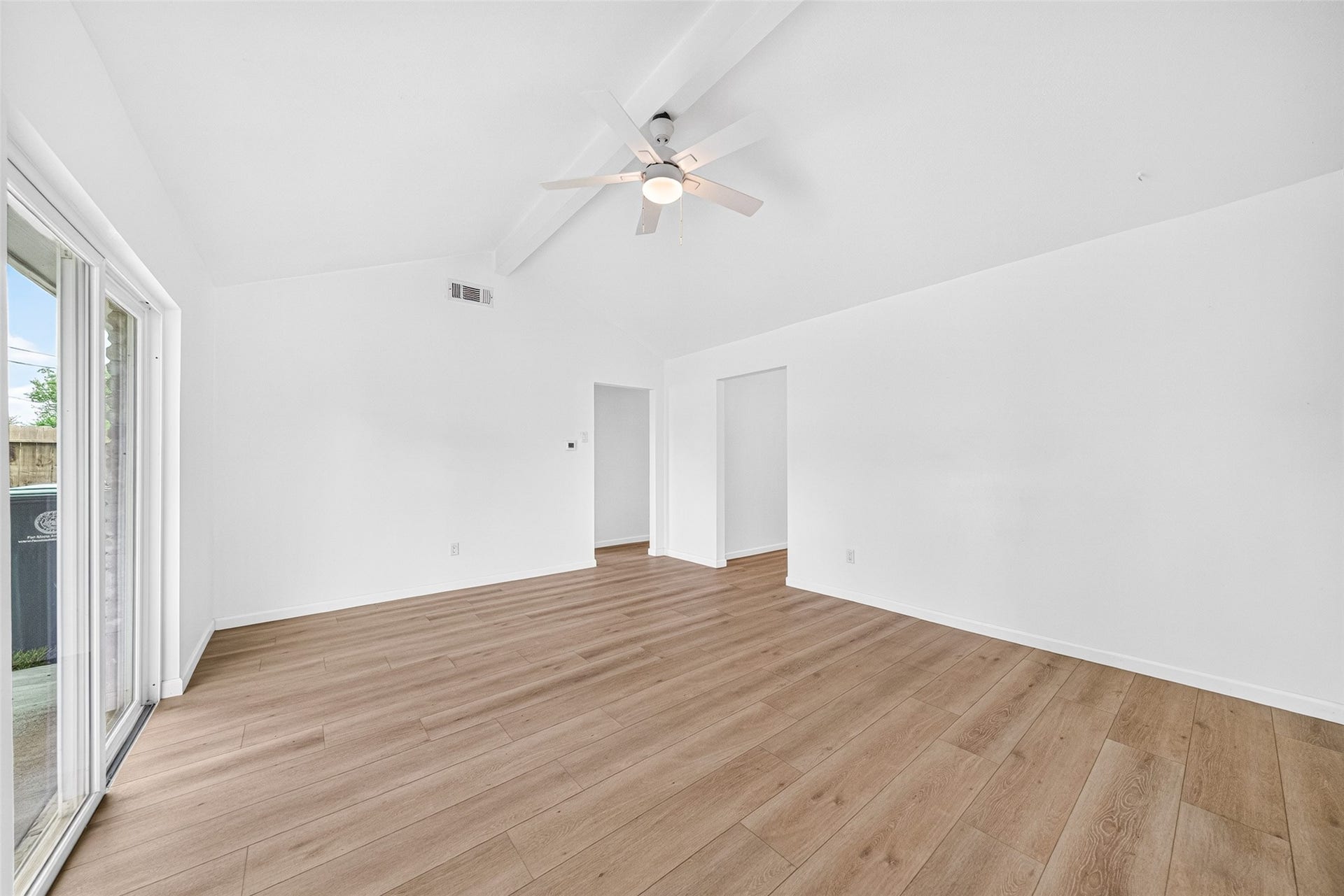 10906 Triola Lane, Houston, TX 77072 10906 Triola Lane, Houston, TX 77072