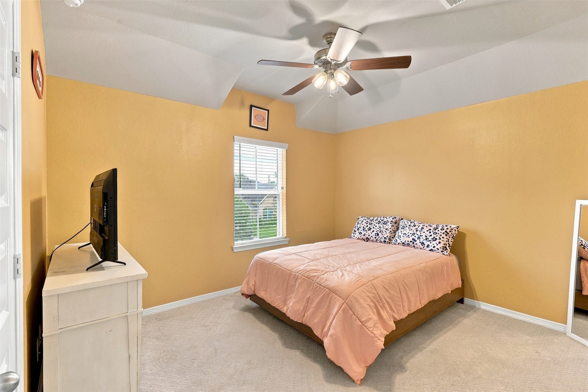 1719 Country Air Lane, Missouri City, TX 77459 WOW! THIS GUEST BEDROOM HAS A SECRET! Step inside this AMAZING guest bedroom featuring impressive high ceilings and a wonderful sense of space! But WAIT... the real surprise is hidden inside the WALK-IN CLOSET! Discover a SECRET ROOM that offers endless possibilitiesa magical little playhouse, a fun hideaway, or that extra storage space you've always wanted!