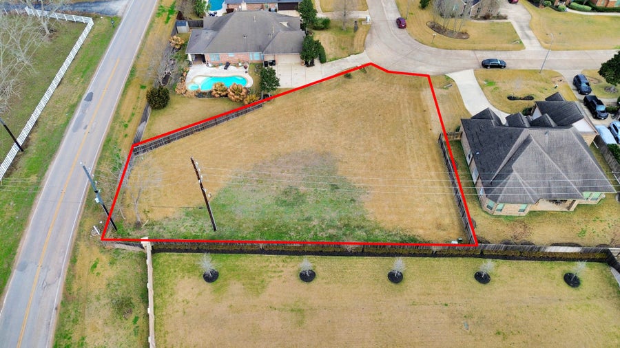 Property photo for 33231 Worthing Lane, Fulshear, TX