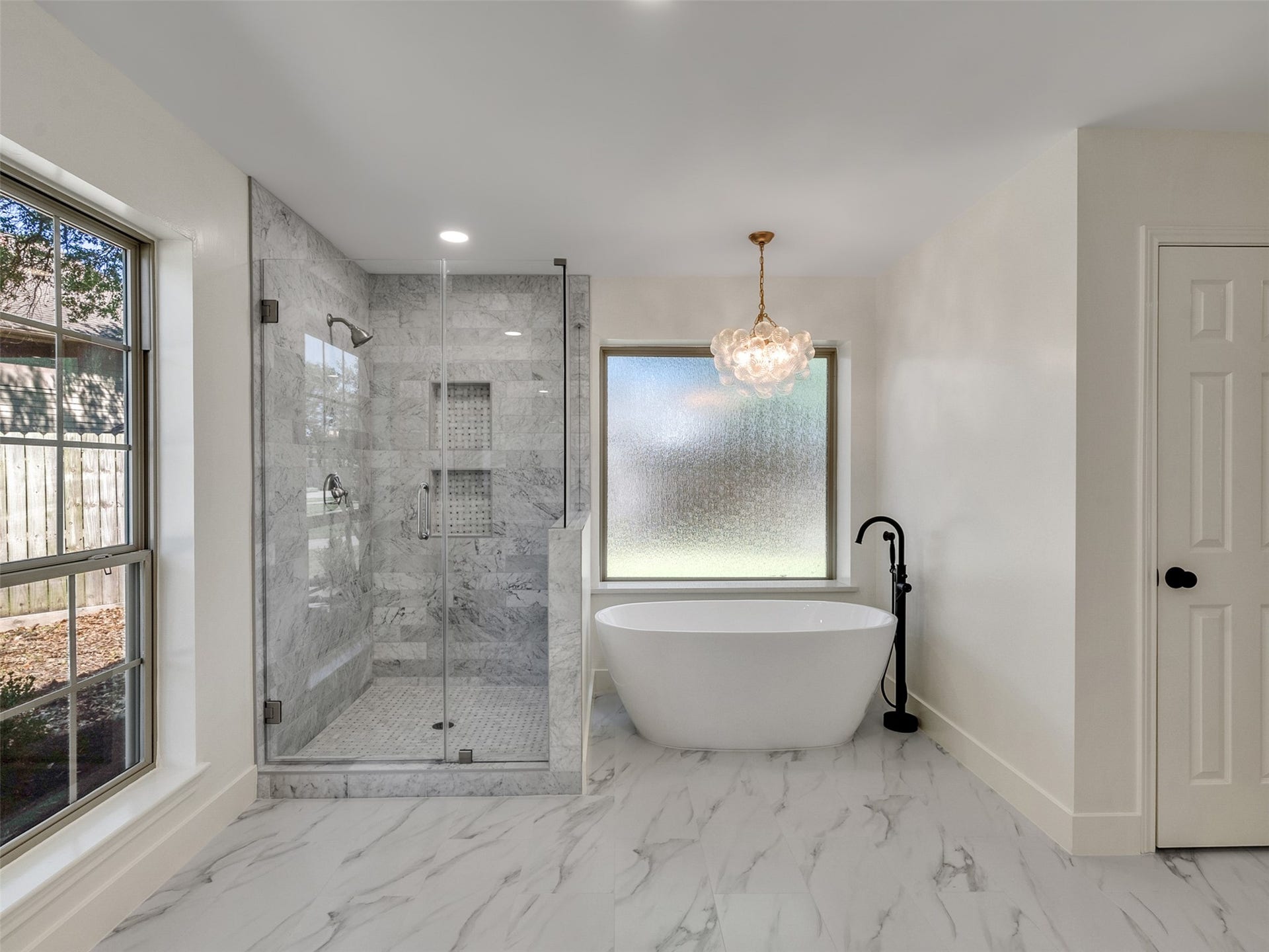2109 Bay Hill Drive, League City, TX 77573