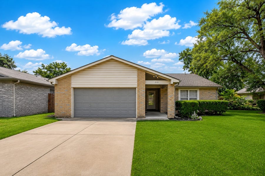 Property photo for 715 N Fork Court, Katy, TX