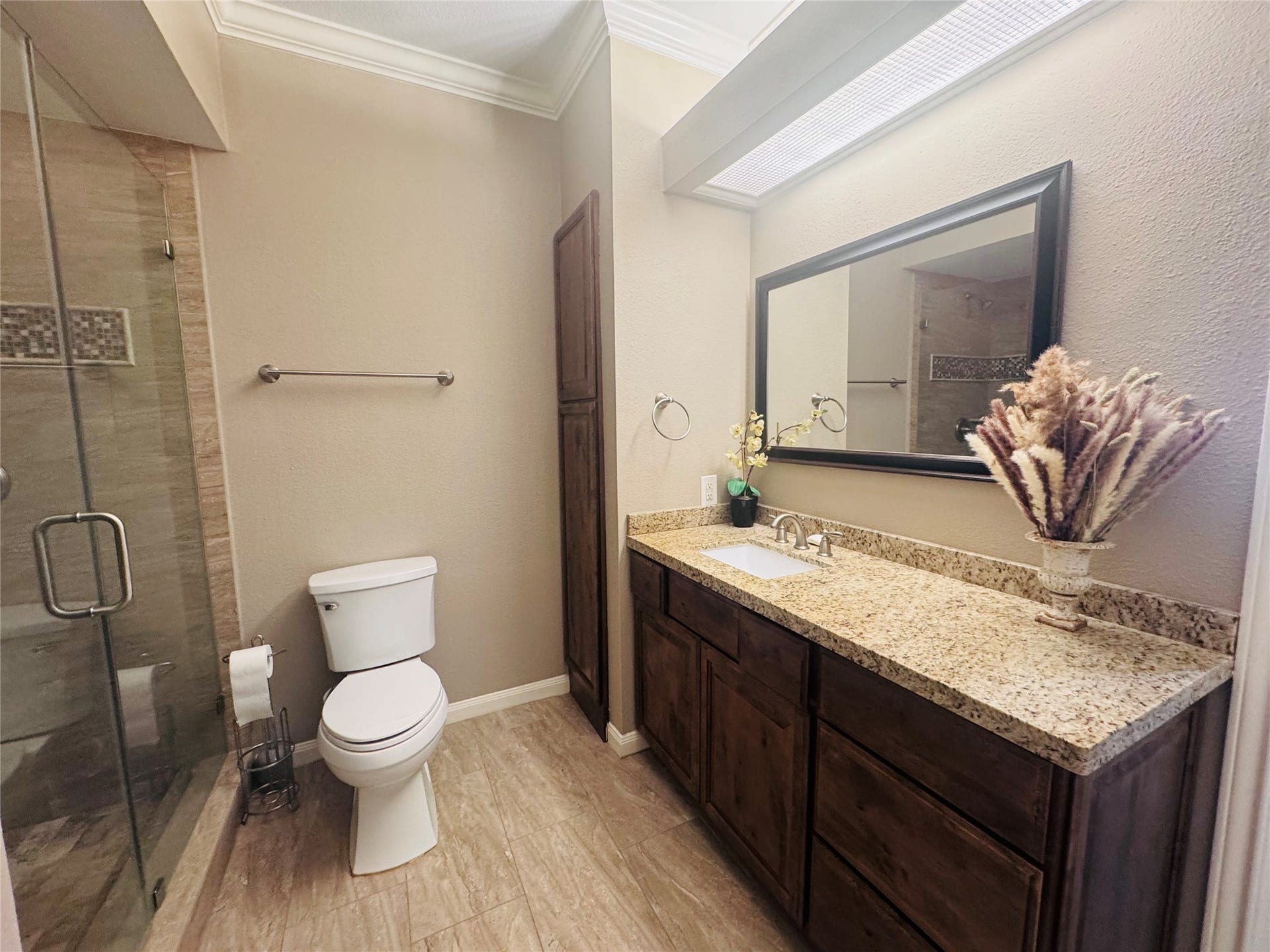 3231 Allen Parkway, #1206, Houston, TX 77019 3231 Allen Parkway, #1206, Houston, TX 77019