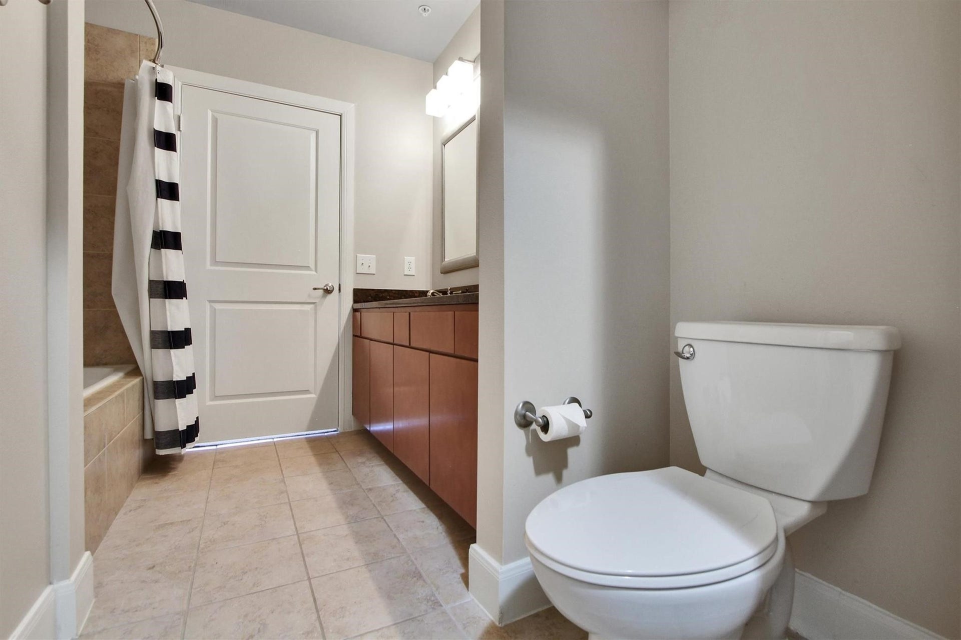 300 St Joseph Parkway, #318, Houston, TX 77002