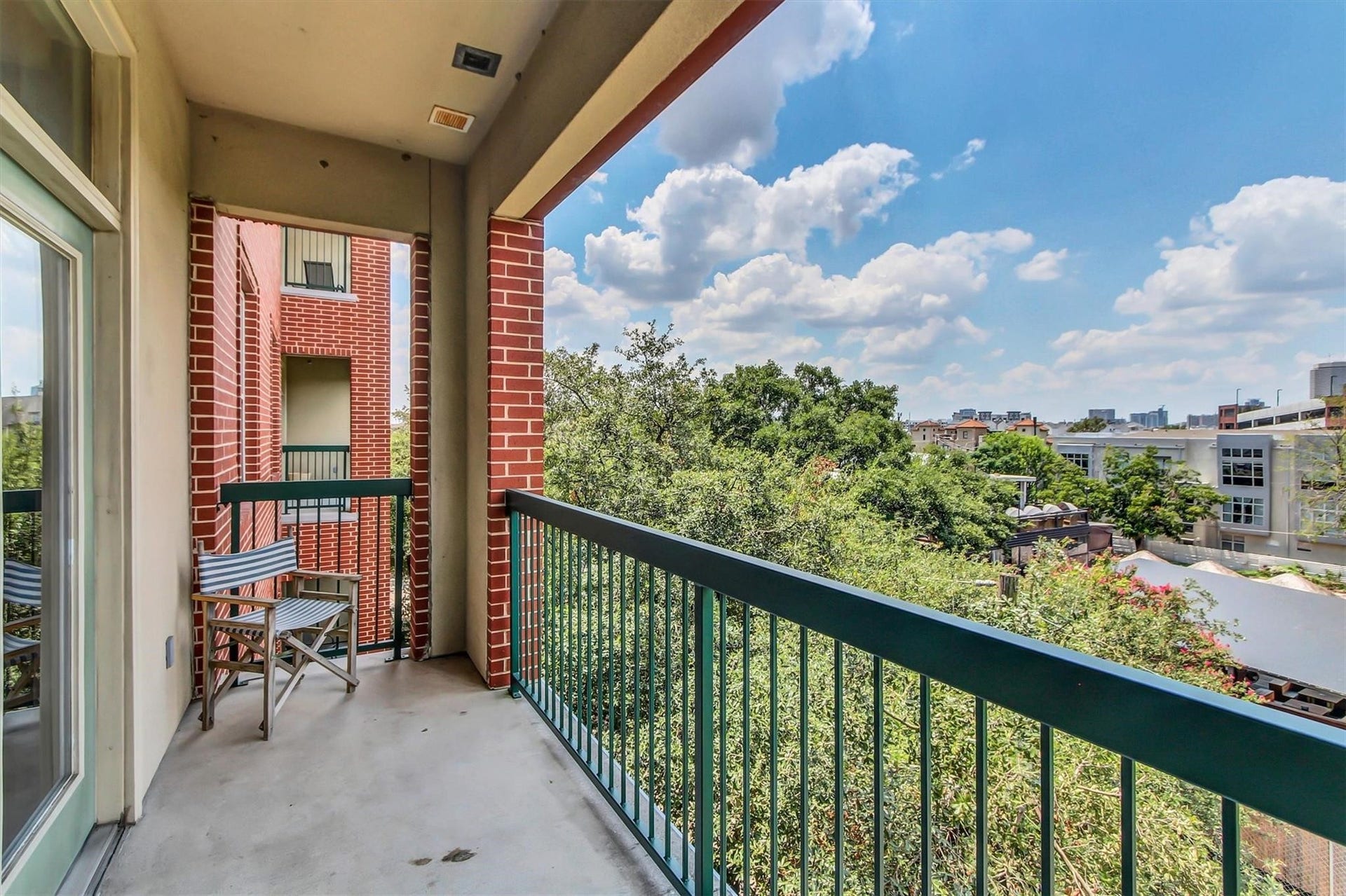 300 St Joseph Parkway, #318, Houston, TX 77002
