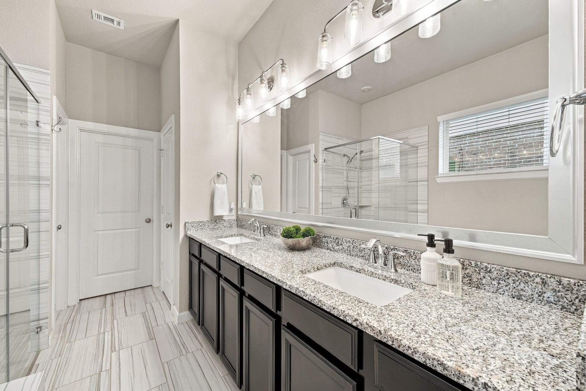 27022 Brighton Valley Way SW, Katy, TX 77494 Every finish here says the same thing: built to last, built to impress.