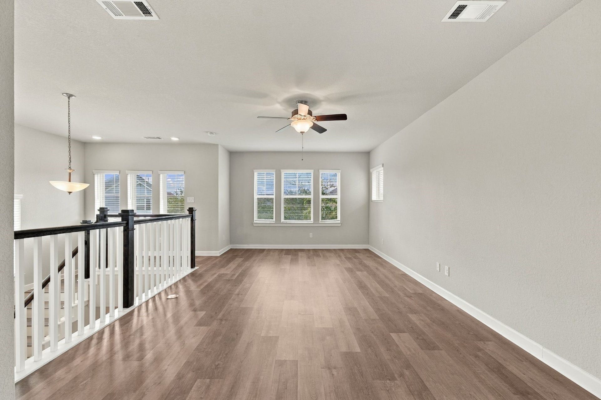 27022 Brighton Valley Way SW, Katy, TX 77494 Light on three sides and room enough for the whole crew.