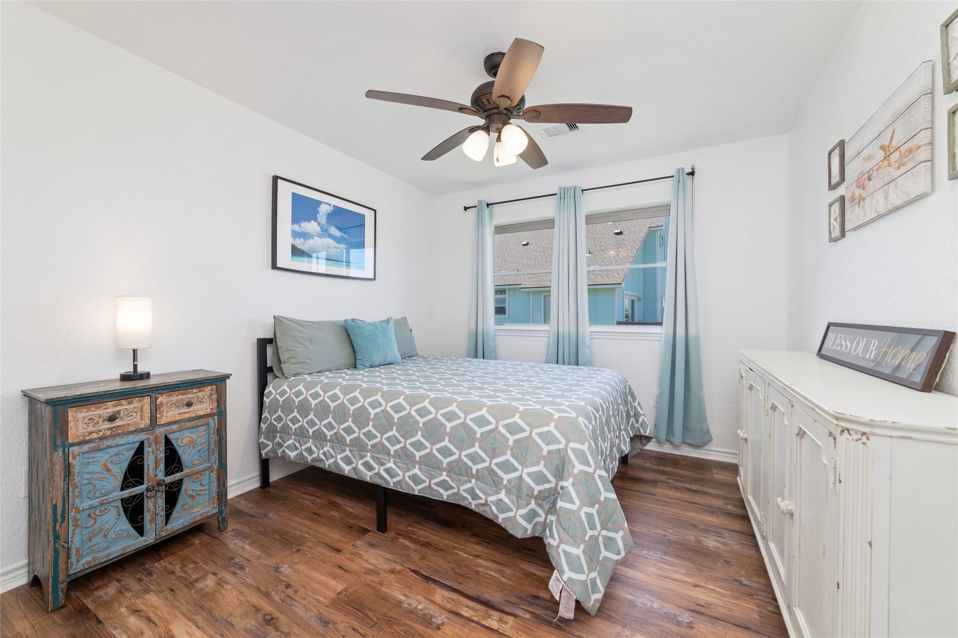 18506 E De Vaca, Galveston, TX 77554 18506 E De Vaca, Galveston, TX 77554