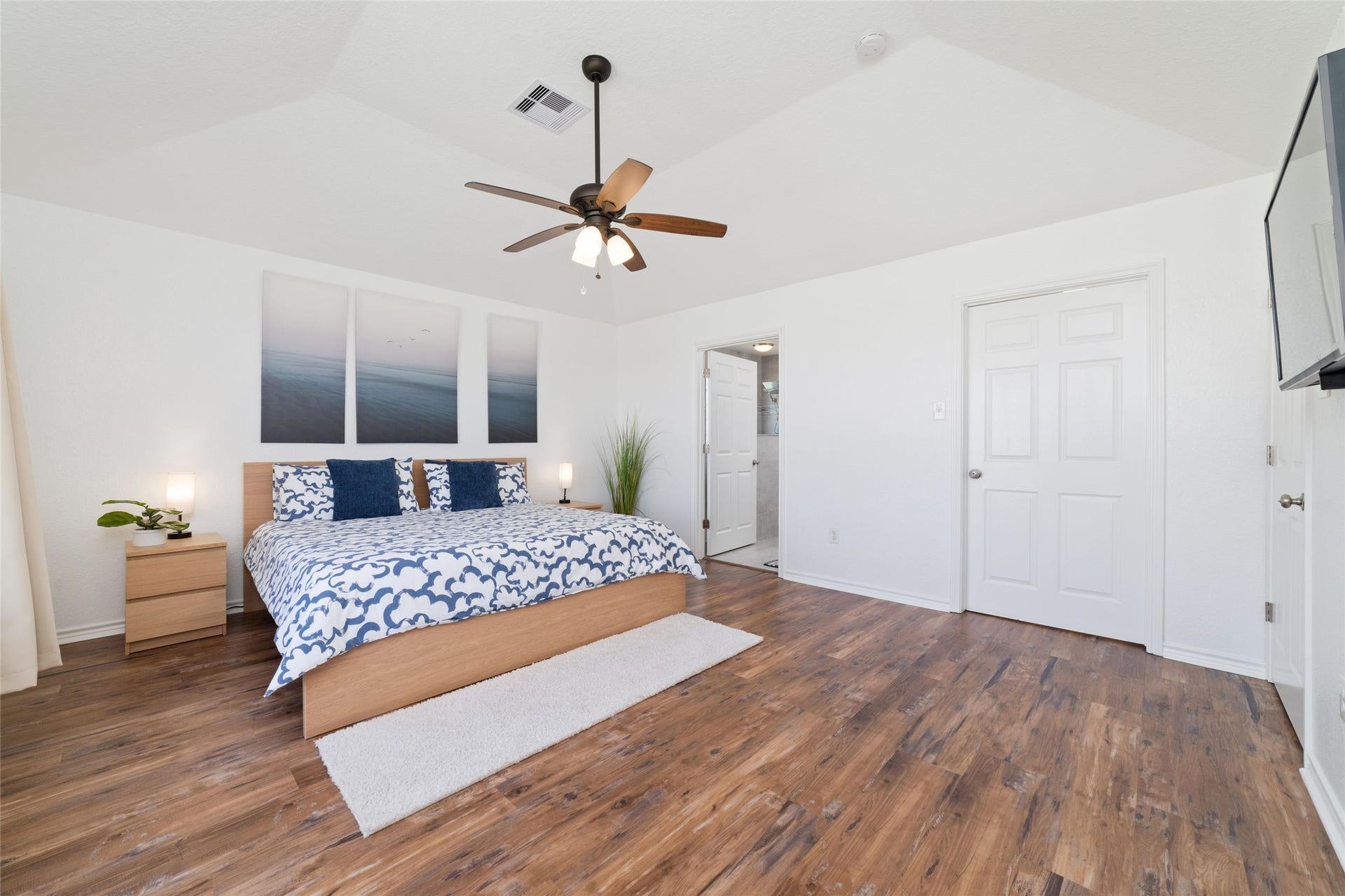 18506 E De Vaca, Galveston, TX 77554 18506 E De Vaca, Galveston, TX 77554
