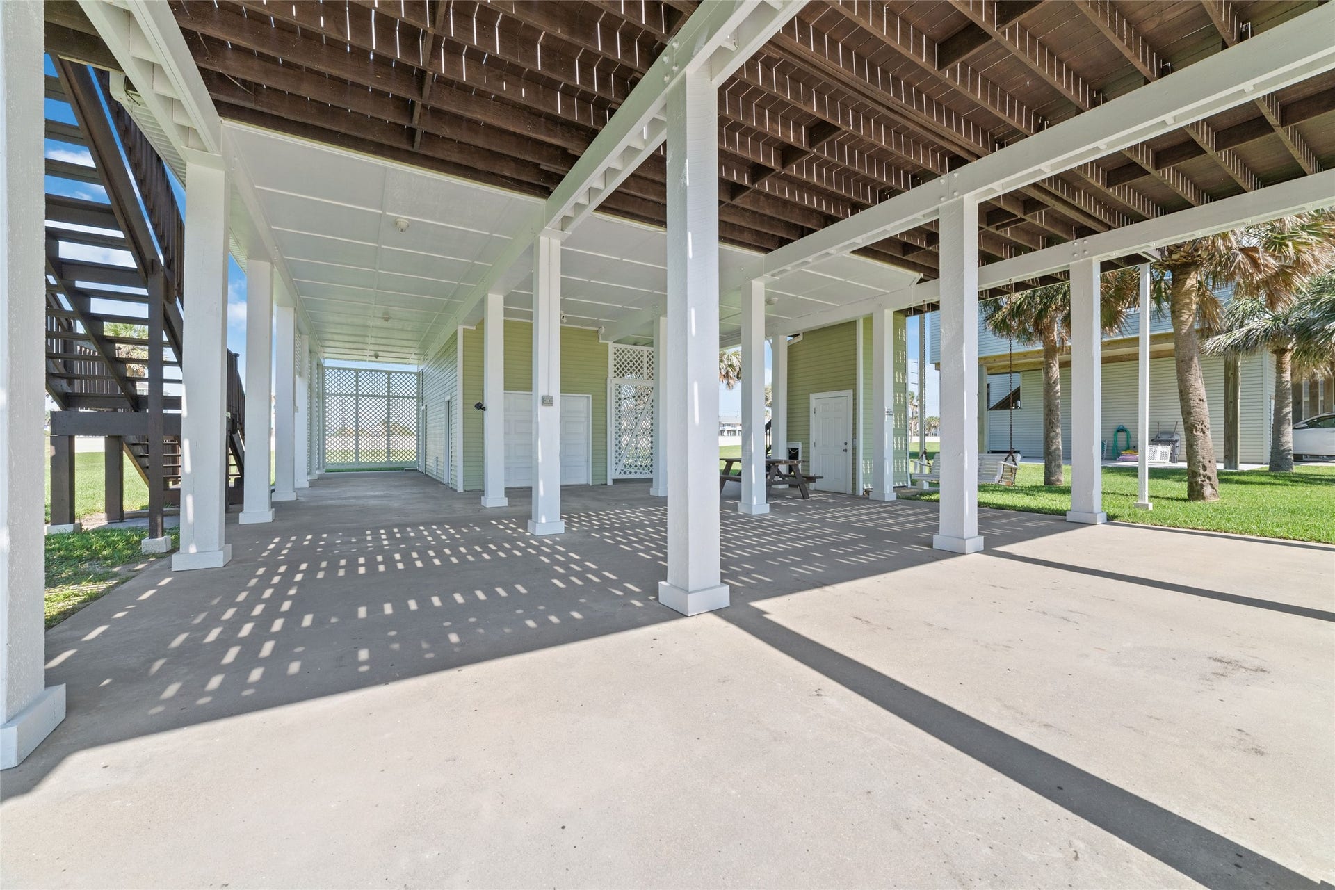 18506 E De Vaca, Galveston, TX 77554 18506 E De Vaca, Galveston, TX 77554
