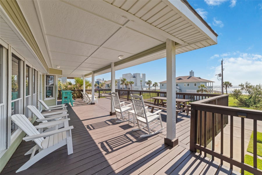 Property photo for 18506 E De Vaca, Galveston, TX