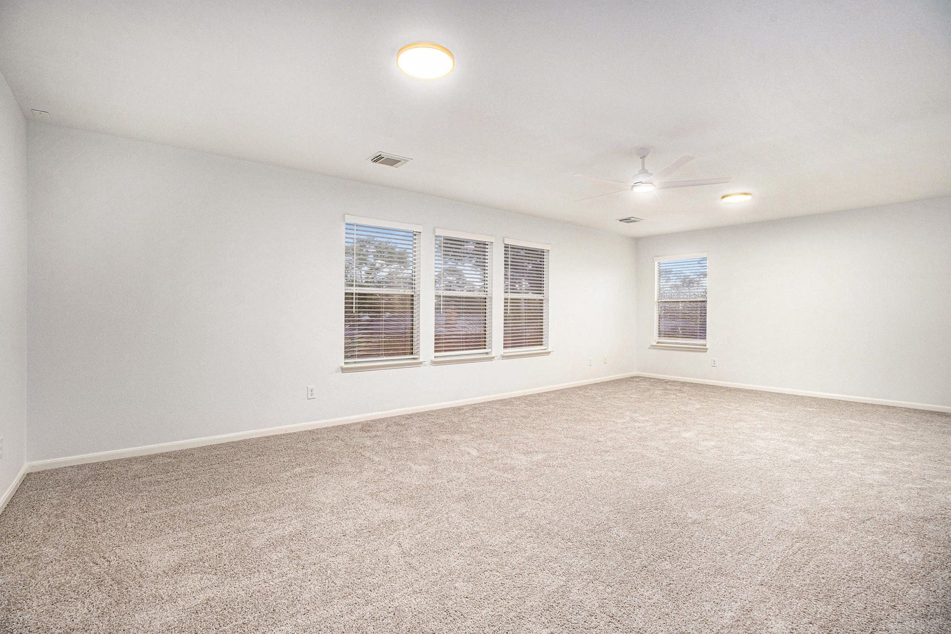 3811 Misty Falls Lane, Friendswood, TX 77546 3811 Misty Falls Lane, Friendswood, TX 77546