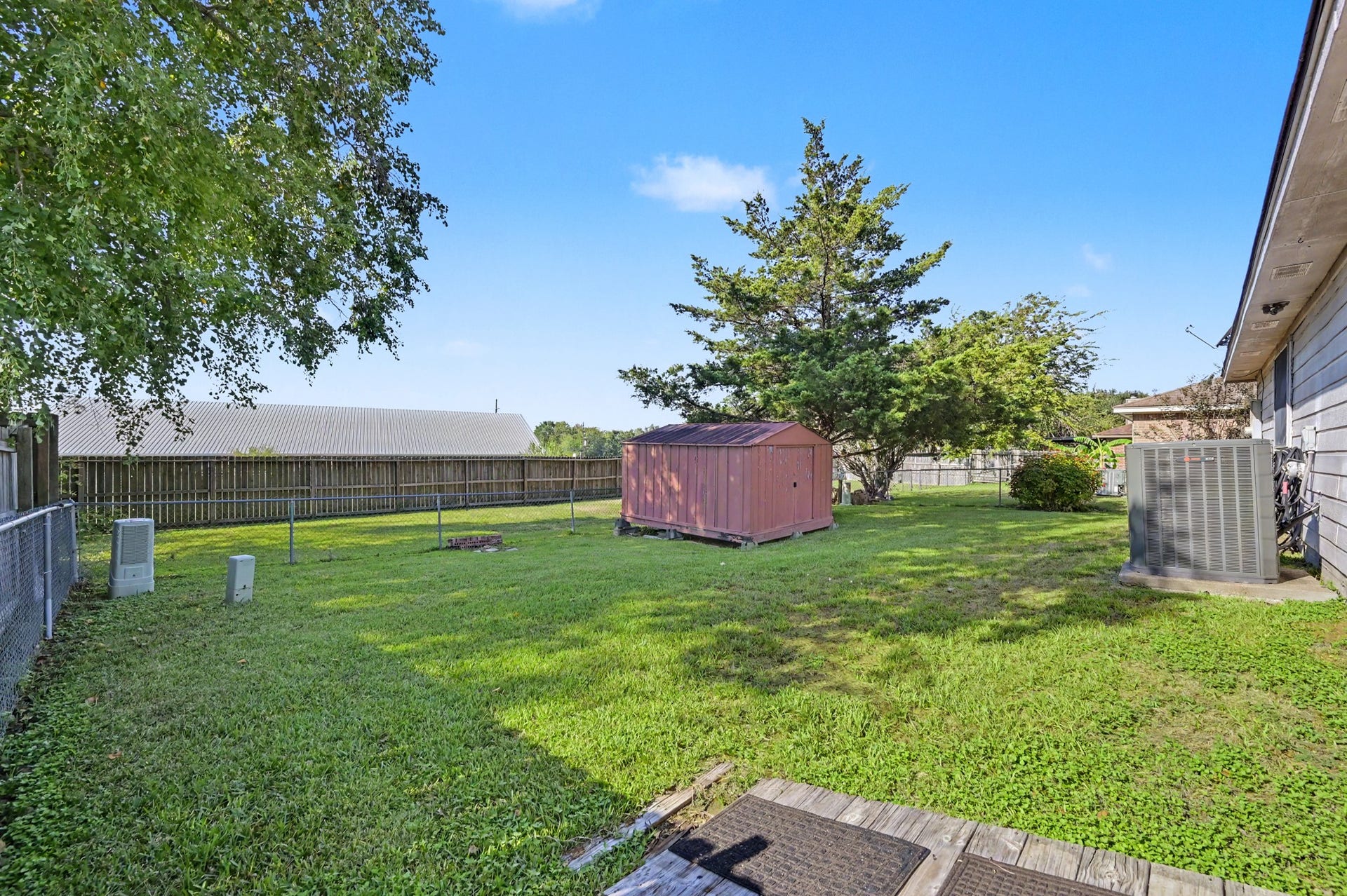 10815 Twin Circles Drive, Montgomery, TX 77356 10815 Twin Circles Drive, Montgomery, TX 77356