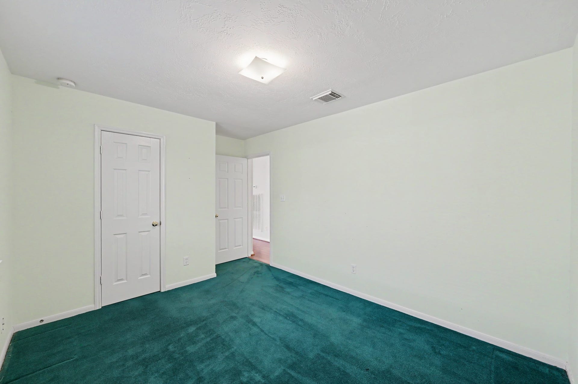 10815 Twin Circles Drive, Montgomery, TX 77356 10815 Twin Circles Drive, Montgomery, TX 77356