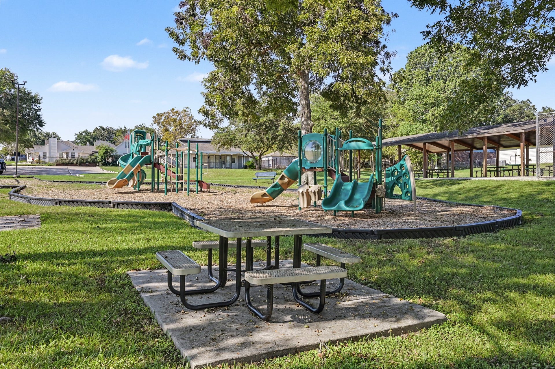 10815 Twin Circles Drive, Montgomery, TX 77356 10815 Twin Circles Drive, Montgomery, TX 77356