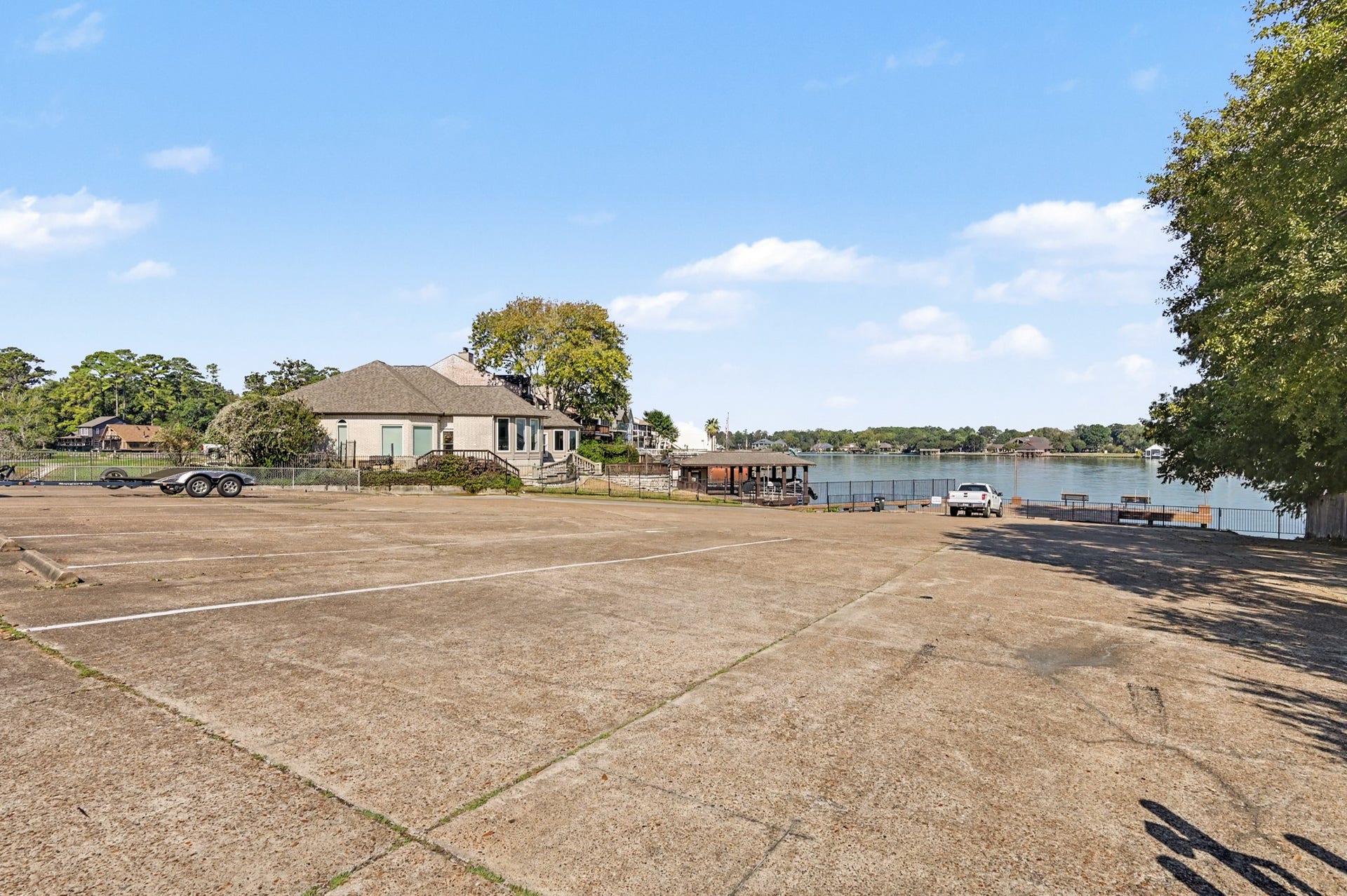 10815 Twin Circles Drive, Montgomery, TX 77356 10815 Twin Circles Drive, Montgomery, TX 77356