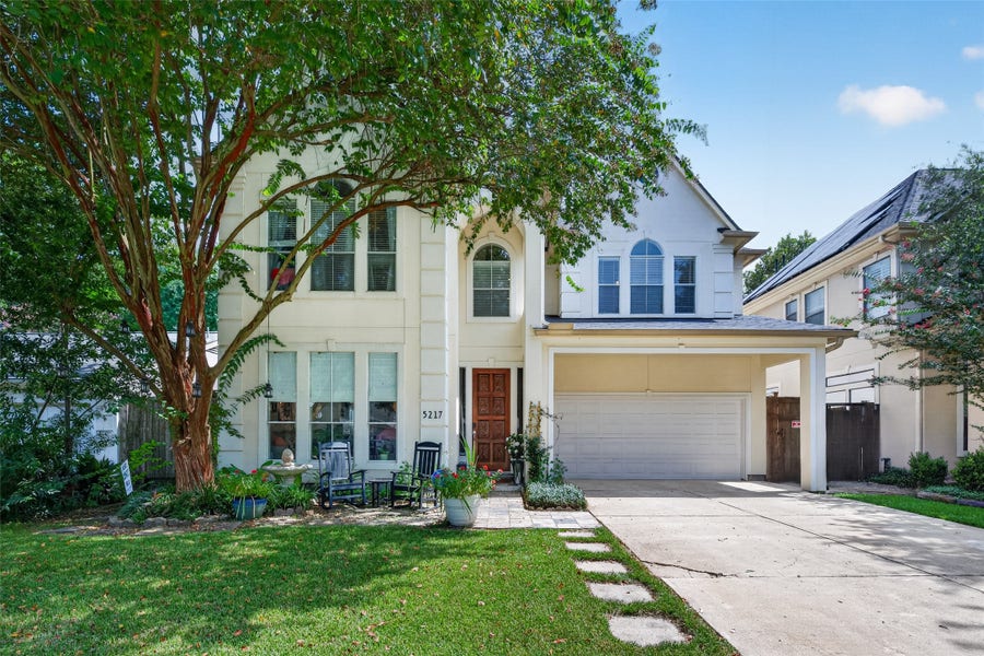 Property photo for 5217 Beech Street, Bellaire, TX